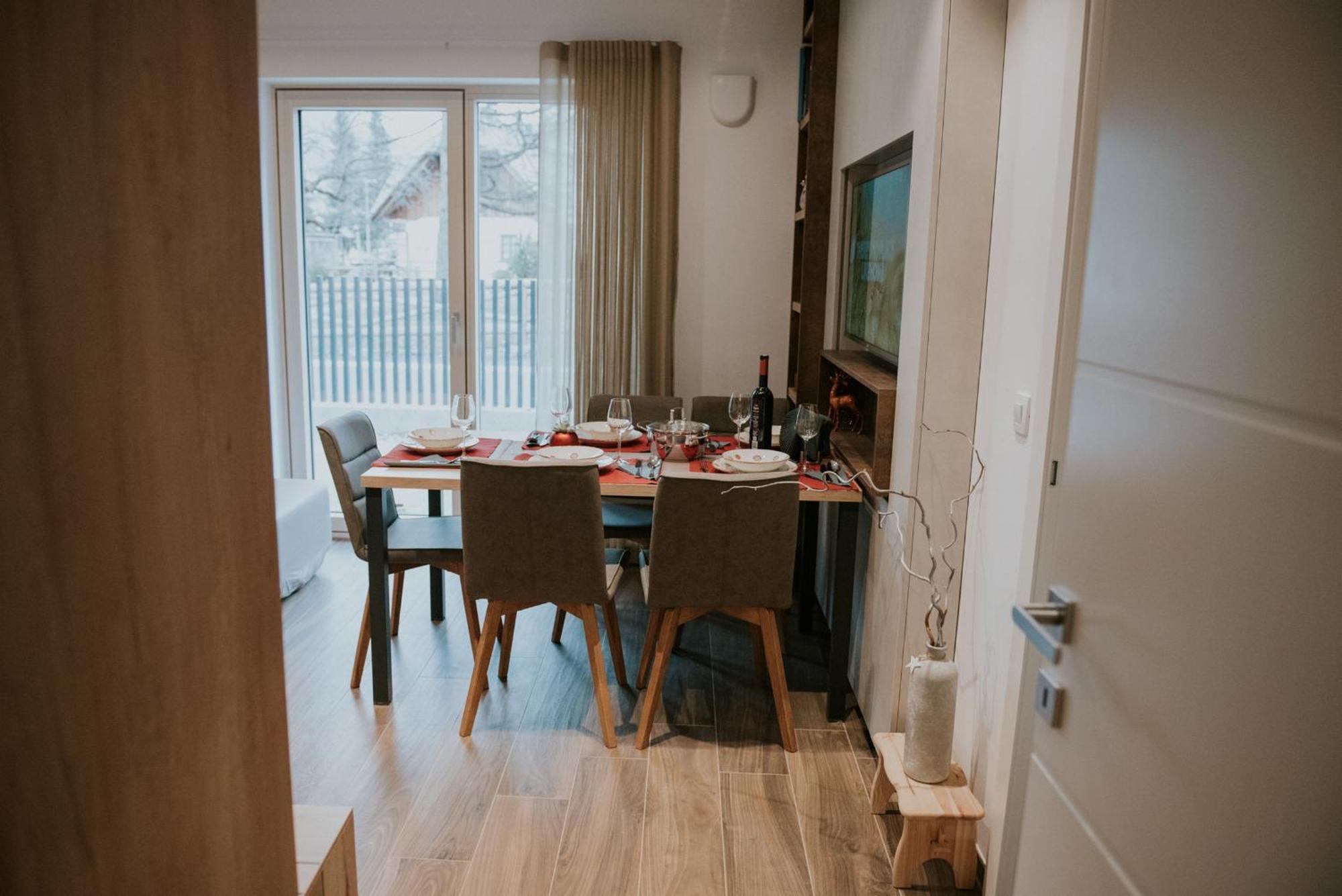 Vila Mojca Apartments Jasna & Jelka Kranjska Gora Bilik gambar